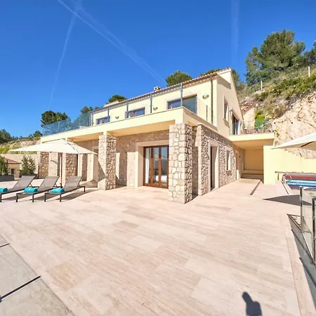 Diamond By Cap Vermell Estate