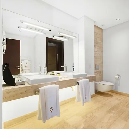 Diamond By Cap Vermell Estate *